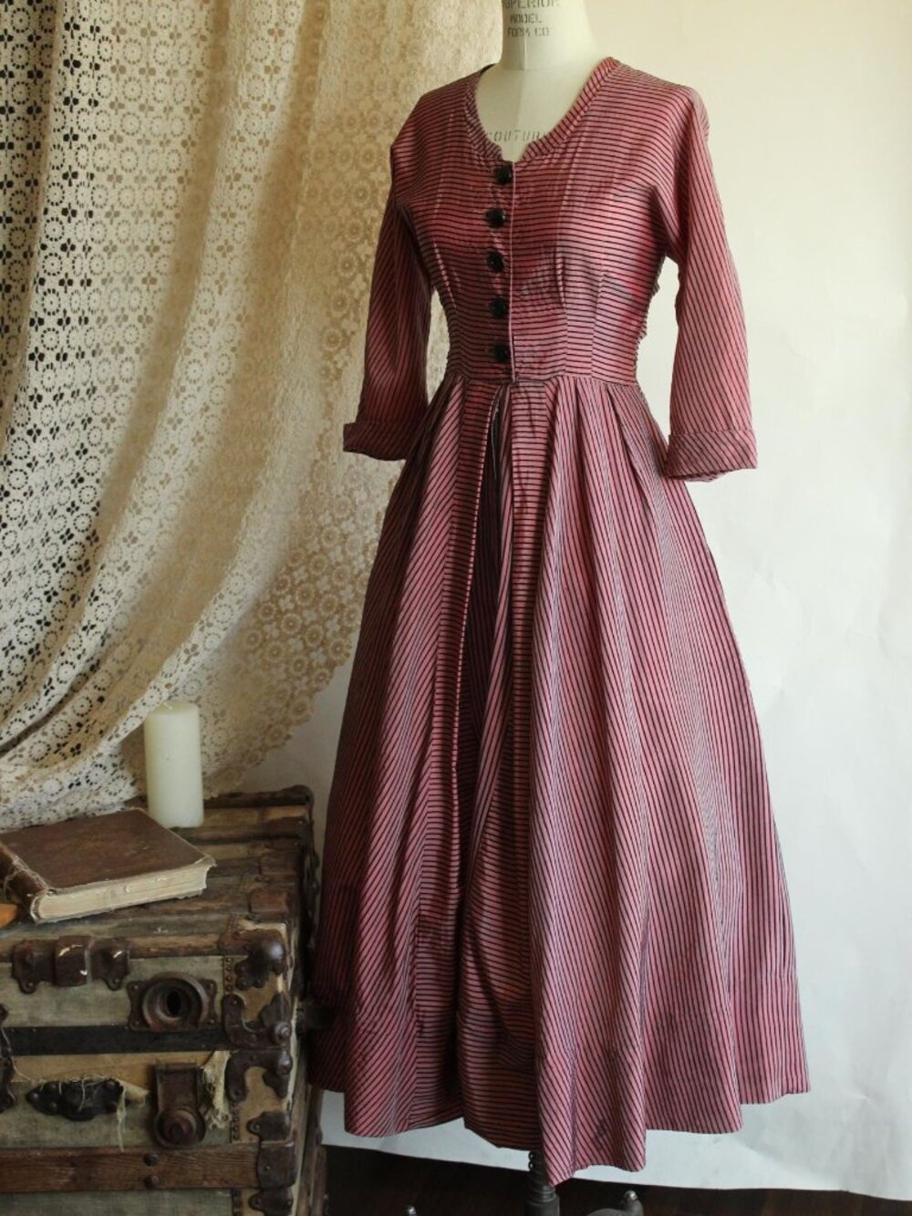 Vintage 1940s Dress, Dolly Myers Inc Pink and Black Striped Silk New Look, Full - Picture 11 of 16